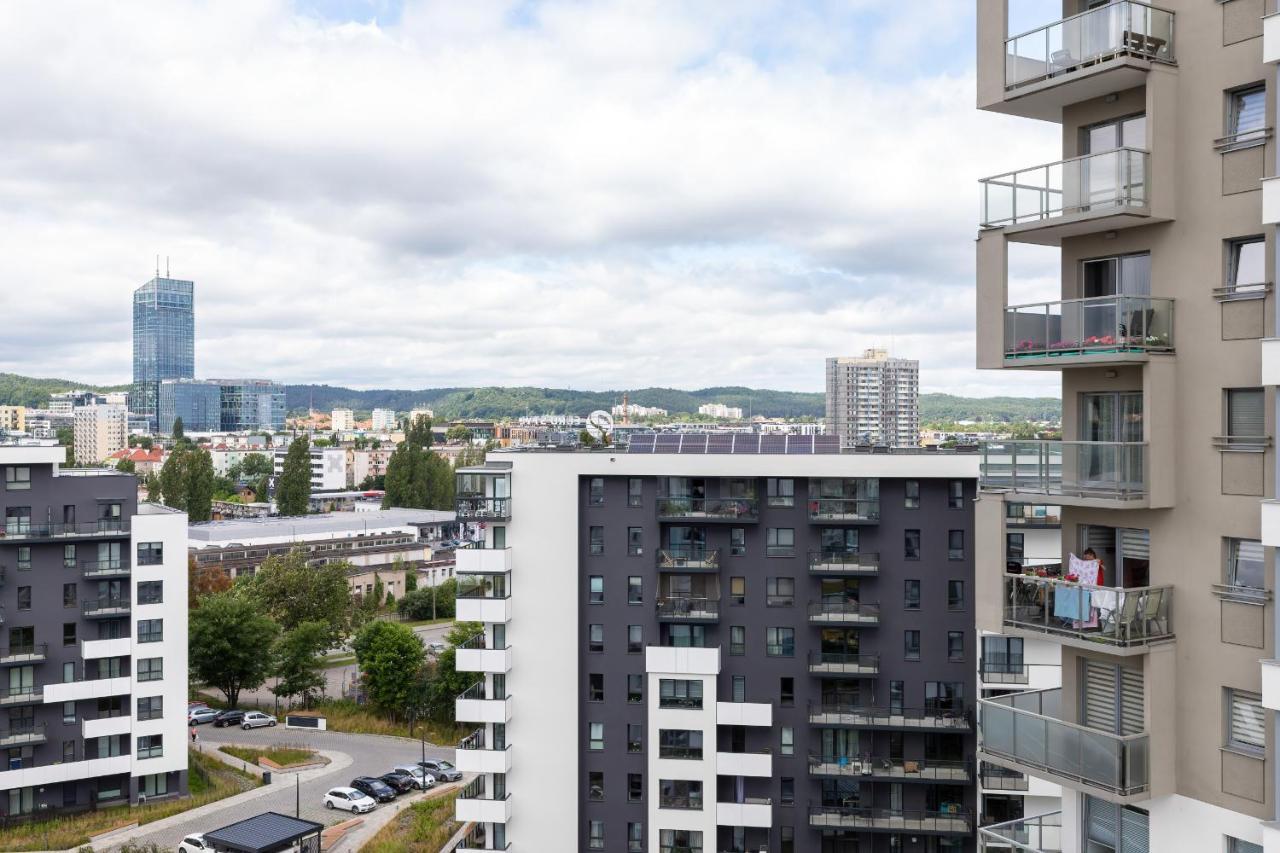Albatross Towers Przymorze Apartments By Noclegi Renters Гданск Екстериор снимка