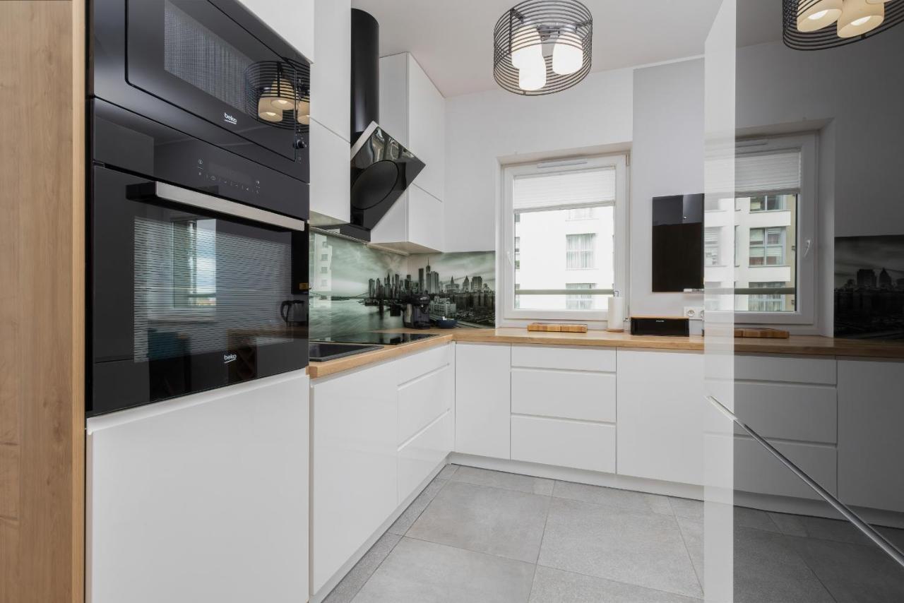Albatross Towers Przymorze Apartments By Noclegi Renters Гданск Екстериор снимка